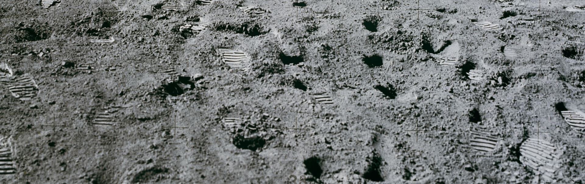 footprints on the moon