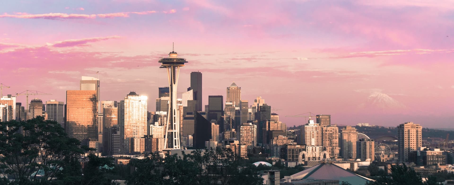 Seattle skyline in a pink sunset
