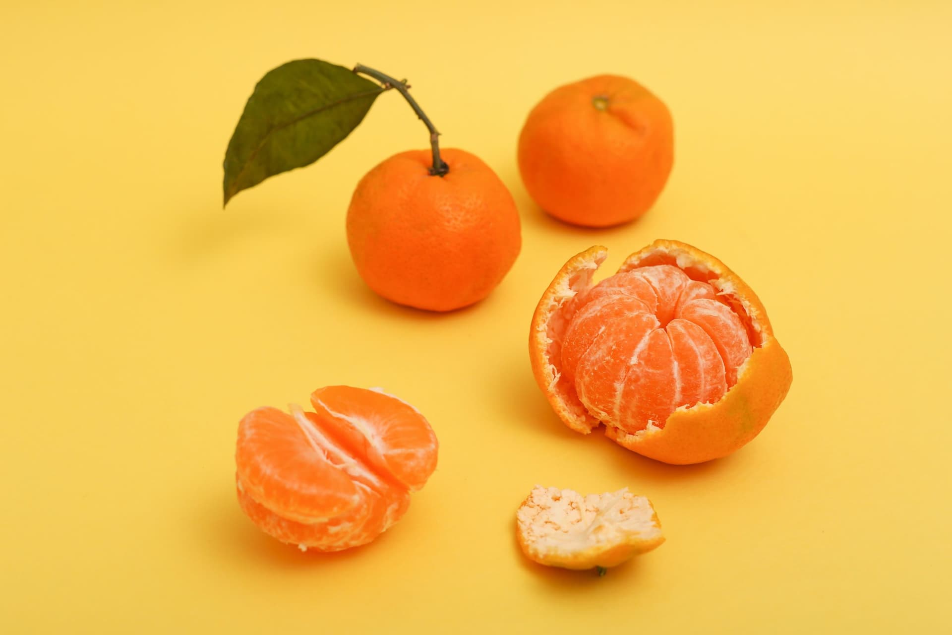 Peeled oranges