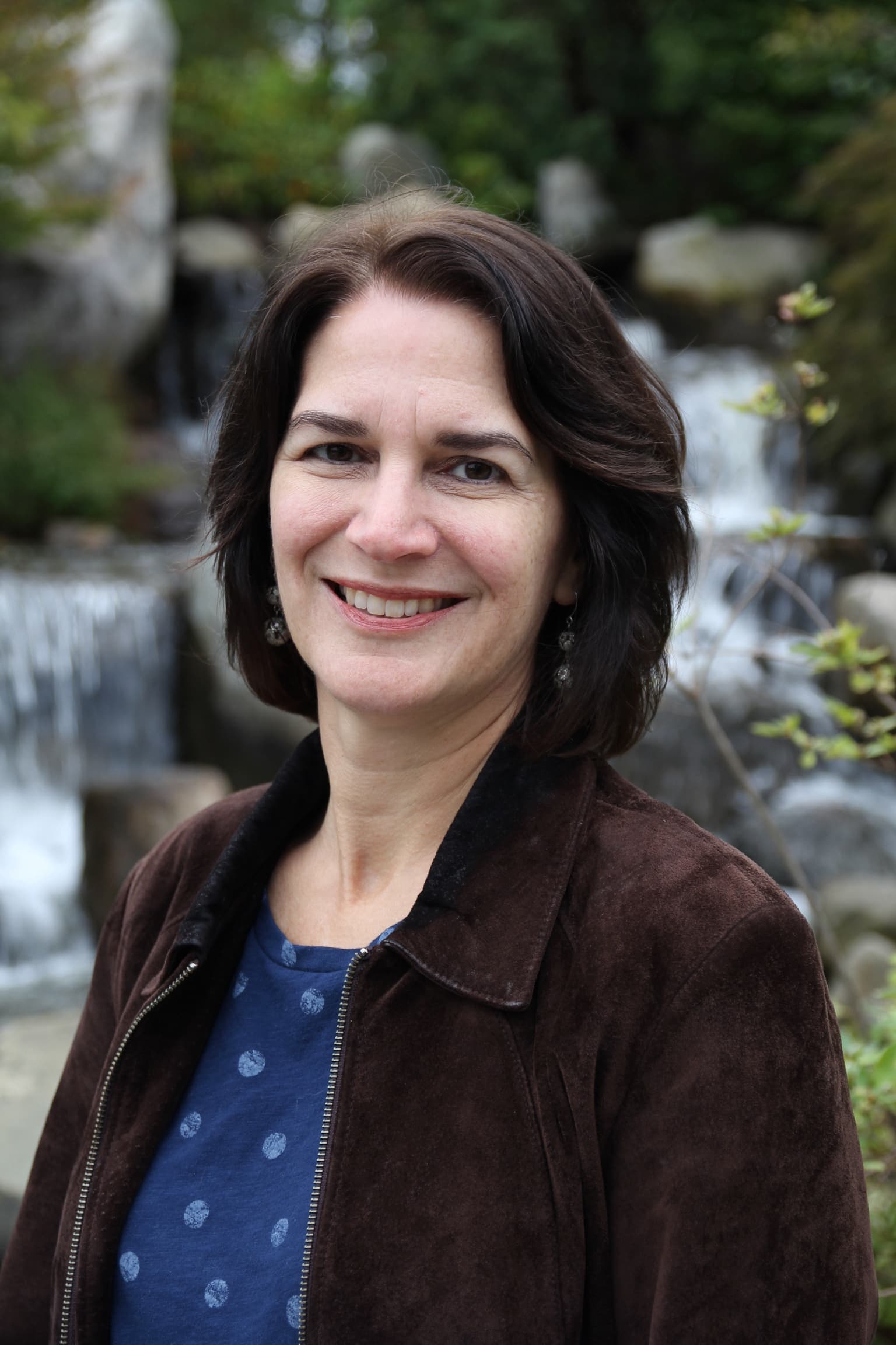 Debra Rienstra headshot